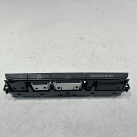 VOLKSWAGEN ATLAS 2018-2023 DASH DASHBOARD HAZARD WARNING LIGHT SWITCH OEM