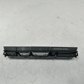 VOLKSWAGEN ATLAS 2018-2023 DASH DASHBOARD HAZARD WARNING LIGHT SWITCH OEM