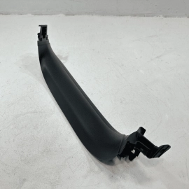 VOLKSWAGEN ATLAS 2018-2024 REAR LEFT DRIVER SIDE LIFTGATE TRIM COVER PANEL OEM VOLKSWAGEN ATLAS 2018-2024 REAR LEFT DRIVER SIDE LIFTGATE TRIM COVER PANEL OEM