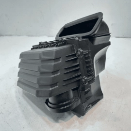 VOLKSWAGEN ATLAS 2018-2023 3.6L ENGINE AIR CLEANER INTAKE FILTER BOX OEM