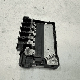 VOLKSWAGEN ATLAS 2018-2023 BATTERY POSITIVE FUSE BOX BLOCK TERMINAL OEM
