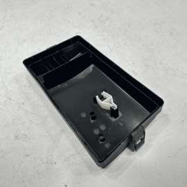 VOLKSWAGEN ATLAS 2019-2023 ENGINE COMPARTMENT FUSE RELAY BOX UPPER COVER OEM