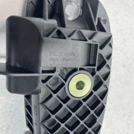 2010-16 PORSCHE PANAMERA Front Right Passenger Door Exterior Handle Bracket