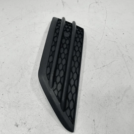 2016-2018 HONDA PILOT FRONT BUMPER RIGHT PASSENGER SIDE FOG LIGHT LAMP COVER OEM