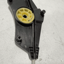 2018-2024 VOLKSWAGEN ATLAS REAR RIGHT PASSENGER SIDE WINDOW REGULATOR OEM