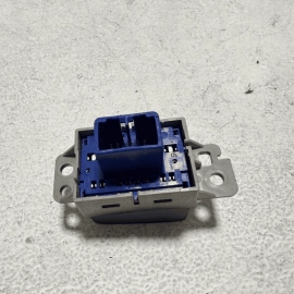 2016-2018 Honda Pilot Dash Right Passenger Side Seat Heater Switch OEM 2016-2018 Honda Pilot Dash Right Passenger Side Seat Heater Switch OEM