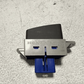 2016-2018 Honda Pilot Dash Right Passenger Side Seat Heater Switch OEM 2016-2018 Honda Pilot Dash Right Passenger Side Seat Heater Switch OEM