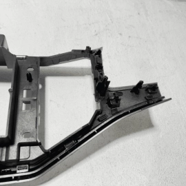 2021 VOLKSWAGEN ATLAS DASH PASSENGER SIDE TRIM COVER & AIR VENT GRILLE OEM