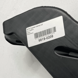 TOYOTA CAMRY 2018 - 2021 Avalon REAR RIGHT PASSENGER SIDE GUIDE AIR DUCT OE