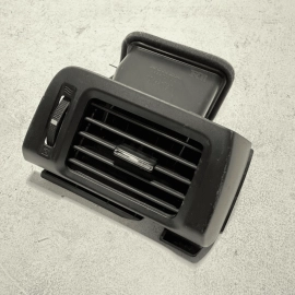 2016-2017 Honda Pilot Passenger Side Outer Dashboard Air Vent Grille OEM