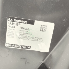 2021 VOLKSWAGEN ATLAS SEL FRONT RIGHT PASSENGER SIDE DOOR TRIM PANEL COVER OEM