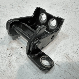 HONDA PILOT 2016-2018 REAR RIGHT PASSENGER SIDE DOOR HINGE UPPER OEM = NH731P =