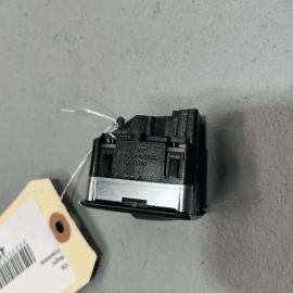 2012-2020 TESLA MODEL S REAR LEFT / RIGHT SIDE DOOR WINDOW CONTROL SWITCH O