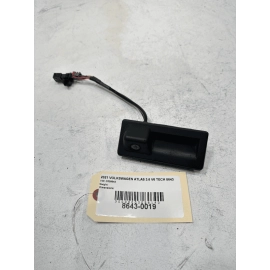 2020-2022 VOLKSWAGEN  ATLAS TAILGATE LIFTGATE RELEASE OPENER HANDLE & CAMERA OEM