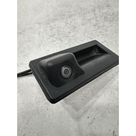 2020-2022 VOLKSWAGEN  ATLAS TAILGATE LIFTGATE RELEASE OPENER HANDLE & CAMERA OEM