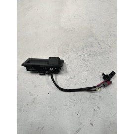 2020-2022 VOLKSWAGEN  ATLAS TAILGATE LIFTGATE RELEASE OPENER HANDLE & CAMERA OEM