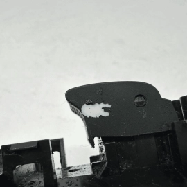 2016 - 2022 HONDA PILOT REAR LEFT OR RIGHT DOOR WINDOW CONTROL SWITCH OEM 2016 - 2022 HONDA PILOT REAR LEFT OR RIGHT DOOR WINDOW CONTROL SWITCH OEM