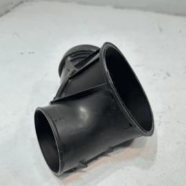 HONDA PILOT 3.5L AIR CLEANER INTAKE FILTER HOSE TUBE W/LOWER BODY SEAL OEM