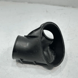 HONDA PILOT 3.5L AIR CLEANER INTAKE FILTER HOSE TUBE W/LOWER BODY SEAL OEM