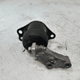 2018-2029-2020 Acura TLX 3.5l Right Engine Mount W/ Bracket OEM