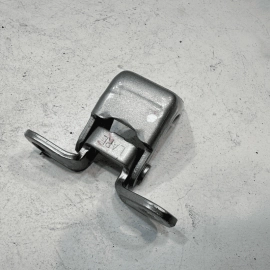 ACURA MDX  2014-2020 REAR LEFT DRIVER SIDE DOOR LOWER HINGE OEM