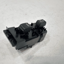 2017-2020 Acura MDX Front Right Passener Door Window Control Switch OEM 2017-2020 Acura MDX Front Right Passener Door Window Control Switch OEM