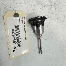 TOYOTA CAMRY FRONT LEFT DRIVER SIDE DOOR LOCK CYLINDER HANDLE OEM 2018 - 2024