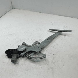 TOYOTA CAMRY FRONT LEFT DRIVER DOOR WINDOW REGULATOR W/ MOTOR OEM 2018-2024