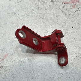 TOYOTA CAMRY REAR RIGHT PASSENGER SIDE DOOR LOWER HINGE RED 2SC 2018 - 2024  OEM