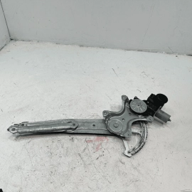 TOYOTA CAMRY FRONT PASSENGER SIDE DOOR WINDOW REGULATOR W/ MOTOR 2018-2025 OEM