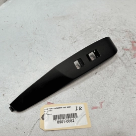 TOYOTA CAMRY FRONT PASSENGER SIDE DOOR SWITCH PANEL TRIM MOLDING 2018 - 2022 OEM