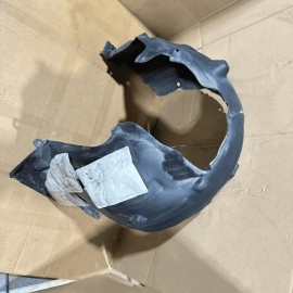TOYOTA SE XSE CAMRY FRONT PASSENGER SIDE FENDER LINER SPLASH SHIELD OEM 2018-24