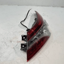 2021-2024 Toyota Camry Right Passenger Side Outer Taillight Light Lamp OEM