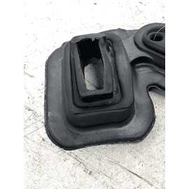 11-19 FORD EXPLORER EXPANSION VALVE A/C EVAPORATOR GASKET OEM BB5Z-19B588-A 11-19 FORD EXPLORER EXPANSION VALVE A/C EVAPORATOR GASKET OEM BB5Z-19B588-A