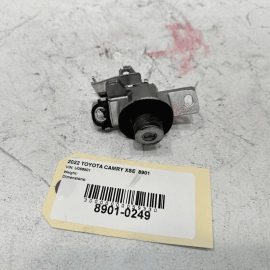 2018 - 2024 TOYOTA CAMRY REAR TAILGATE LIFTGATE TRUNK DECK LID LOCK CYLINDER OEM