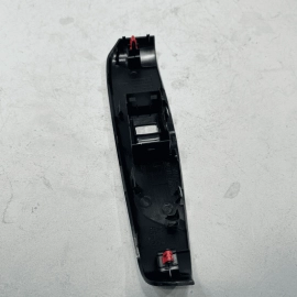 2018-2022 TOYOTA CAMRY REAR PASSENGER SIDE DOOR WINDOW SWITCH TRIM COVER OEM 2018-2022 TOYOTA CAMRY REAR PASSENGER SIDE DOOR WINDOW SWITCH TRIM COVER OEM