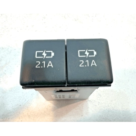 Center Console Dual USB Adapter Charging Port Toyota Camry 2018-2020 OEM