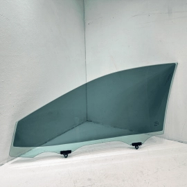 Front Right Passenger Side Door Window Glass Toyota Camry 2018-2024 OEM