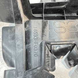 TOYOTA CAMRY 2021-2024 RADIATOR RIGHT PASSENGER SIDE AIR GUIDE BAFFLE COVER OEM