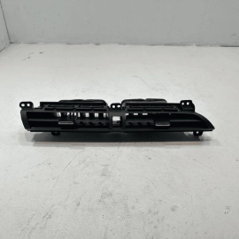 Dashboard Center Outer AIR Vent Grille Toyota Camry 2018-2020 OEM