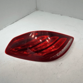 Rear Left Taillight Led Lamp Mercedes W222 S550 2014-2017 OEM