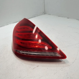 Rear Left Taillight Led Lamp Mercedes W222 S550 2014-2017 OEM