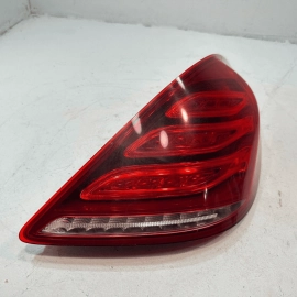 Rear Right Taillight Led Lamp Mercedes W222 S550 2014-2017 OEM
