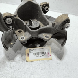 TOYOTA CAMRY XSE 2.5L REAR LEFT DRIVER SIDE SPINDLE KNUCKLE HUB OEM 2018 - 2024