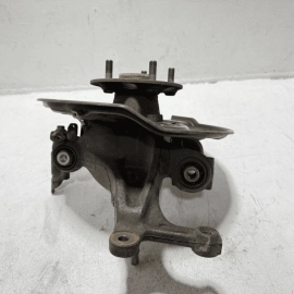 TOYOTA CAMRY XSE 2.5L REAR LEFT DRIVER SIDE SPINDLE KNUCKLE HUB OEM 2018 - 2024