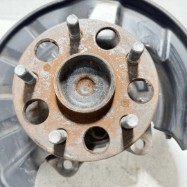 TOYOTA CAMRY XSE 2.5L REAR LEFT DRIVER SIDE SPINDLE KNUCKLE HUB OEM 2018 - 2024
