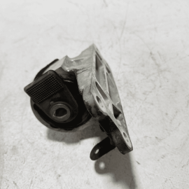 2018-2024 TOYOTA CAMRY 3.5L XLE XSE REAR TRANSMISSION MOUNT BRACKET SUPPORT OEM