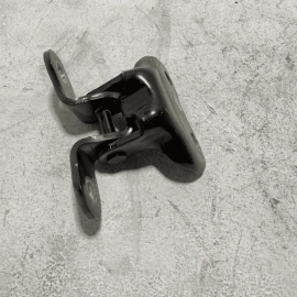 TOYOTA CAMRY FRONT LEFT DRIVER SIDE DOOR LOWER HINGE OEM BLACK = 218 = 2009-2024