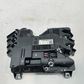 MERCEDES S550 S600 W222 REAR TRUNK POWER FUSE RELAY JUNCTION BOX OEM 2014 - 2017