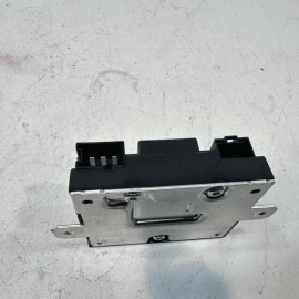 2014 - 2017 MERCEDES W222 S550 FUEL PUMP CONTROL MODULE UNIT OEM